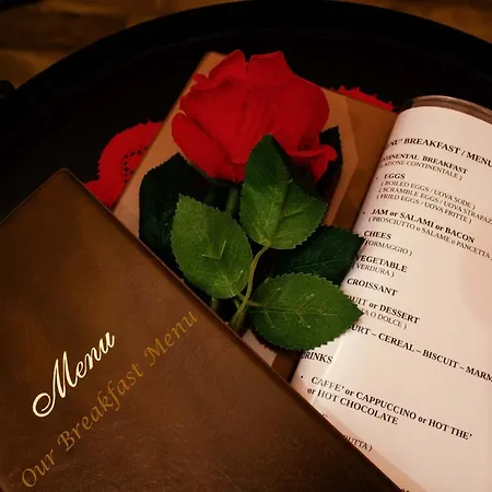 Mercury Room&breakfast Couette-café 3*